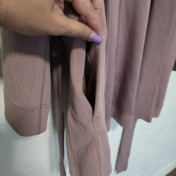 Lululemon Athletica Pink Robe Sweater Size   6 - Picture 12 of 14